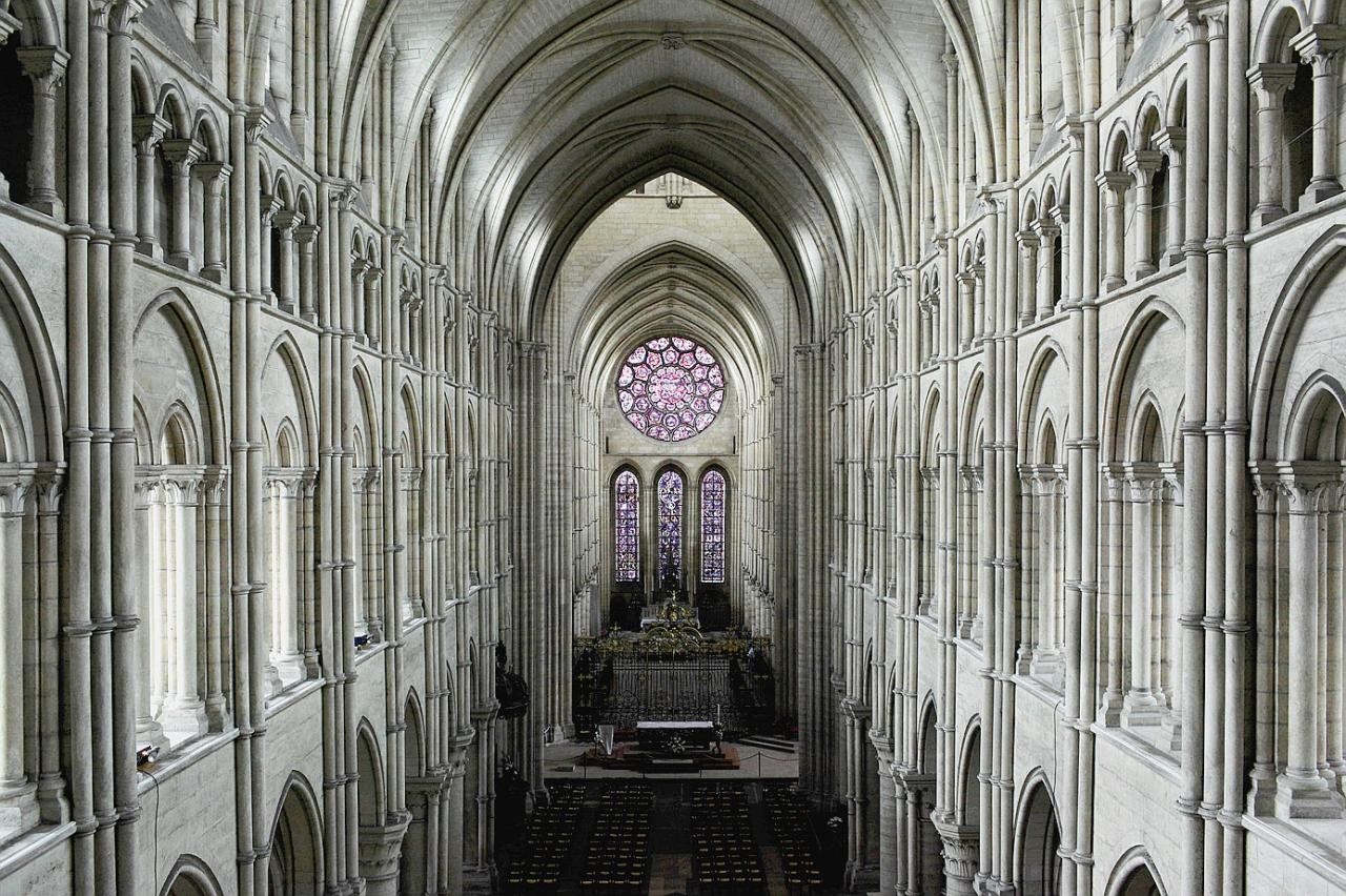 LAON, Cathédrale